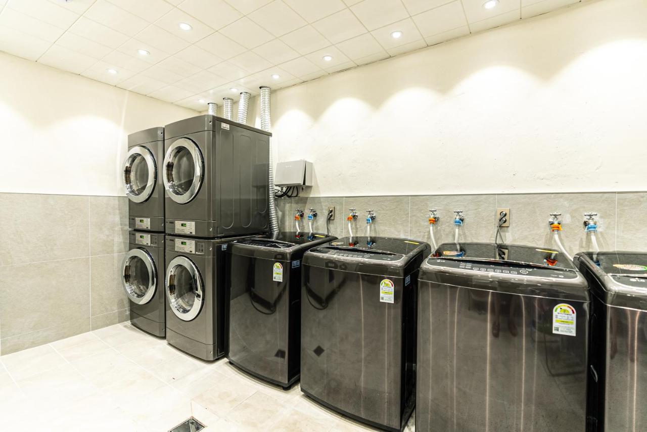Hotel The Grang Σεογκουίπο Εξωτερικό φωτογραφία