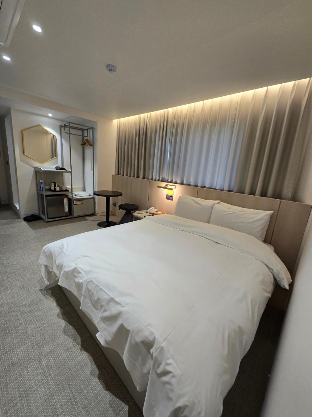 Hotel The Grang Σεογκουίπο Εξωτερικό φωτογραφία